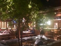 -萨拉伯尔(燕莎友谊商城店)