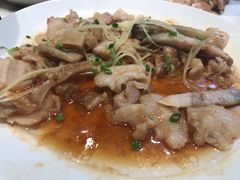 -匠心牛公馆·潮汕牛肉海鲜火锅(索菲特店)