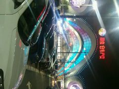 -融创茂-停车场