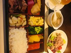 -上海中航虹桥机场泊悦酒店