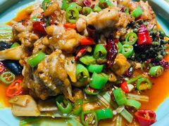 水煮牛蛙-叶派龙虾•招牌香辣蟹·海鲜(中海国际店)