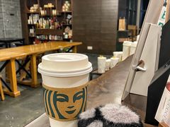 -星巴克(南宁民歌湖店)