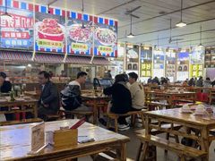 -冶建镜子·老南昌大排档·江西虾王(总店)