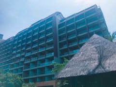 -三亚湾海居铂尔曼度假酒店