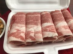 肥牛-花苑美食横琴生蚝火锅(拱北粤华路店)