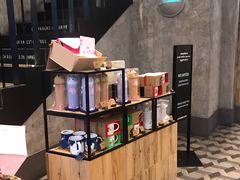 -星巴克臻选(湖滨道店)