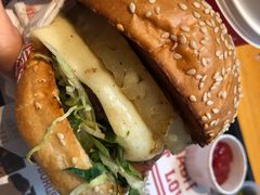 凤梨-The Habit Burger Grill 哈比特汉堡(复兴soho店)