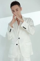 -N1印象馆高端婚纱摄影工作室