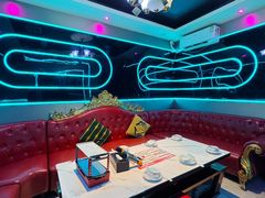 -路边边.炒菜烧烤.音乐餐厅(良乡长虹店)