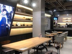 -瑞幸咖啡(杭州绿地中央店)