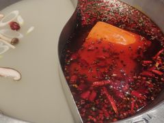 -辣莊重庆老火锅(威海高铁站韩乐坊店)