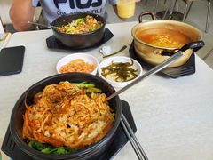 -拌来拌去石鍋拌飯(文鼎店)