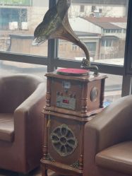 -尚逸男士理发馆·专注男发