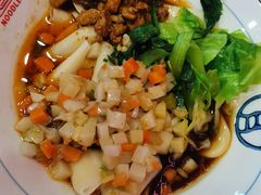 肉臊子三合一面-大嘻咹biangbiang面(历史博物馆店)