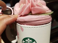 -星巴克(广州动漫星城东区店)
