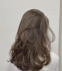 -东方美妍小鹏造型
