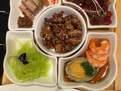 前菜五拼盘-RIVIERA 松鹤楼(外滩店)