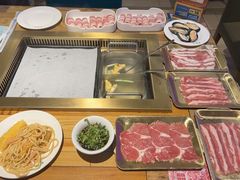 -蒙肥羊·酸汤潮牛·鲜牛肉火锅烤肉自助(岗顶店)
