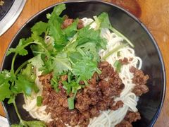 -重庆鸡公煲·青锅花椒鱼(牡丹江路店)