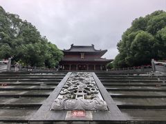 -绳金塔