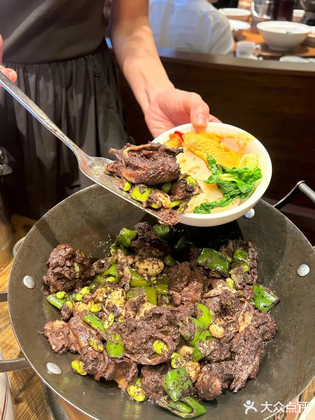 在长沙想吃地道的永州血鸭？那我只能说…..