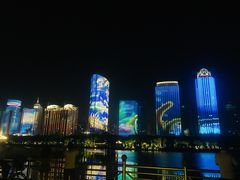-万绿园
