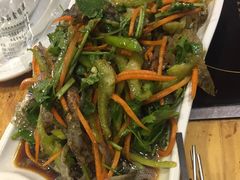 泡椒鱼皮-刘一龙虾(数码路店)