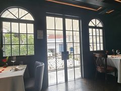 -弦月窗LUNETTE BY AMANDA(复兴路店)