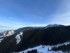 -丝绸之路山地度假区滑雪场