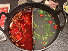 -三出山火锅(南京万象天地店)