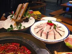 -香佰里鲜货火锅(佳乐金街店)