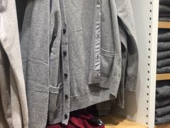 -优衣库(郑州丹尼斯大卫城店)