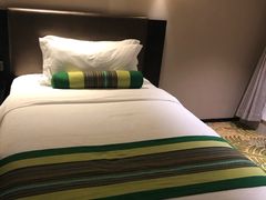 -深圳罗湖东门步行街亚朵X酒店