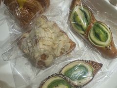 -小飞象面包公社(珠江路金鹰店)