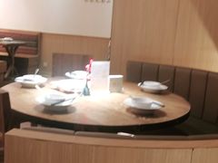 包厢-蜜桃餐厅·伴山(湖滨商业街店)