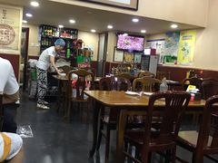 大堂-老北京褡裢火烧·任记
