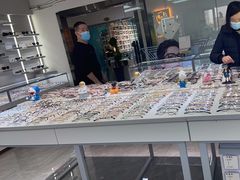 -潘多拉眼镜·蔡司依视路明月(潘家园店)