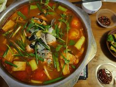 -苗家恒灵酸汤鱼-跳水牛肉连锁店(凯里总店)