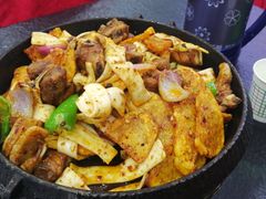 -撒拉人家.酸菜牦牛肉火锅