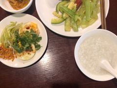 -温汤大酒店餐厅