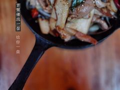 秘制猪筋肉-首尔大排档