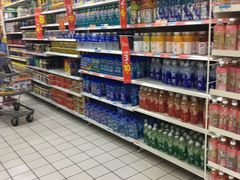 -沃尔玛(前山店)