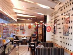 -潮庭港式茶餐厅·熊仔奶茶(同济广场店)