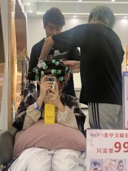 -V8潮牌·接发烫染连锁