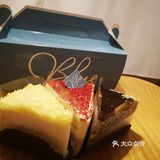 需要盘腿，我们垫了两层垫子