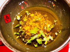 芝麻油碟-谭鸭血老火锅(图书馆店)