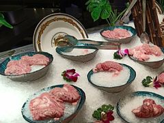 -V-ONE西雅图海鲜自助餐厅(仓山万达广场店)