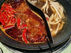 -憨铁匠老火锅(龙岗万科里店)