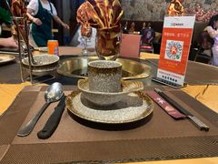 -顶顶汤火牛排火锅·经典铜锅涮肉