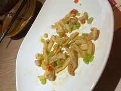 -耶里夏丽·新疆菜·28年喀什老馆(田林东路店)